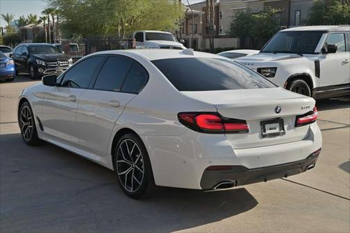 2021 BMW 530 530i Sedan