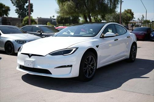 2022 Tesla Model S Long Range