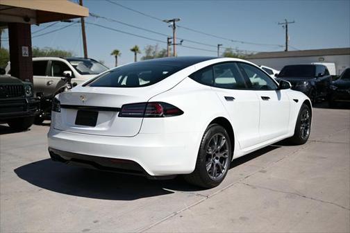 2022 Tesla Model S Long Range