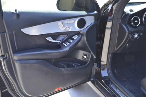 2019 Mercedes-Benz GLC 300 Base