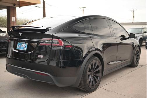2023 Tesla Model X Plaid Tri Motor All-Wheel Drive