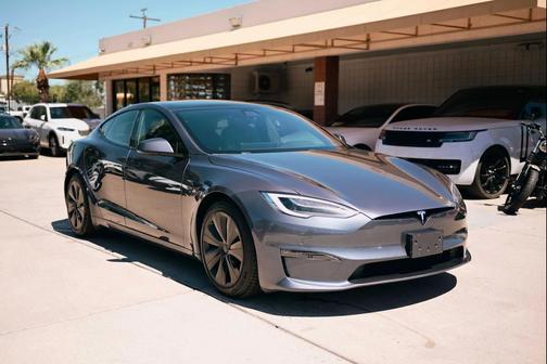 2021 Tesla Model S Plaid