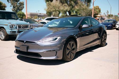 2021 Tesla Model S Plaid