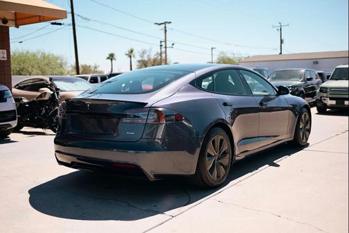 2021 Tesla Model S Plaid