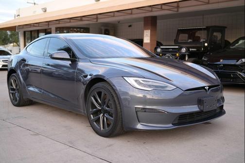 2021 Tesla Model S Plaid
