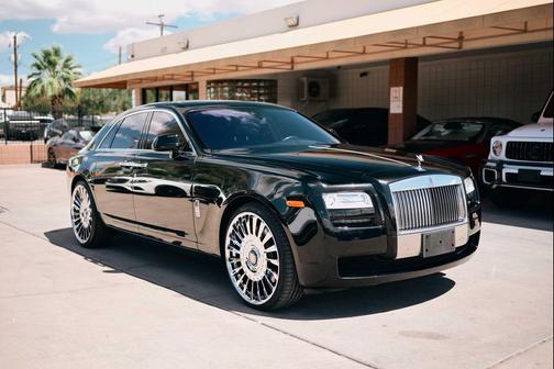 BLACK 2013 Rolls-Royce Ghost SEDAN 4D