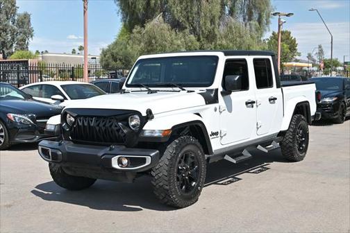 2020 Jeep Gladiator Overland