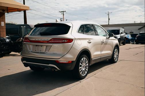 2017 Lincoln MKC Reserve