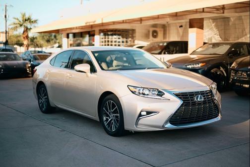2017 Lexus ES 350 Base
