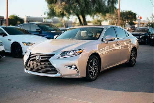 2017 Lexus ES 350 Base
