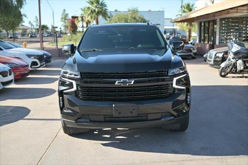 2023 Chevrolet Suburban RST
