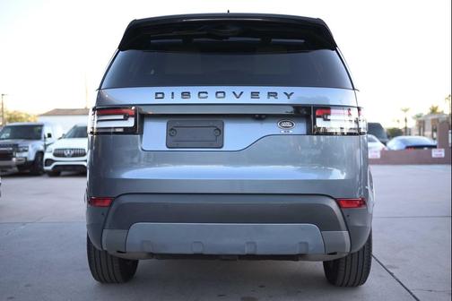 2018 Land Rover Discovery SE