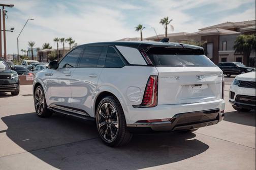 Vibrant White Tricoat 2026 Cadillac Escalade IQ Sport