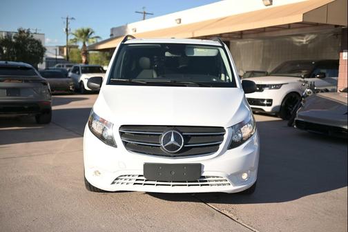 2023 Mercedes-Benz Metris Base