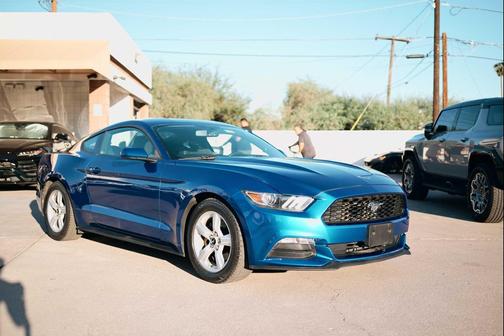2017 Ford Mustang V6