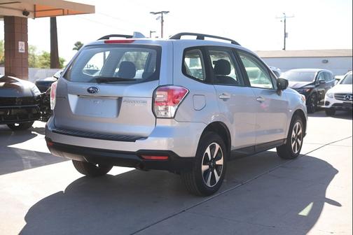 2017 Subaru Forester 2.5i