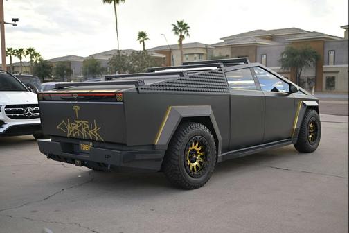 2024 Tesla Cybertruck All-Wheel Drive