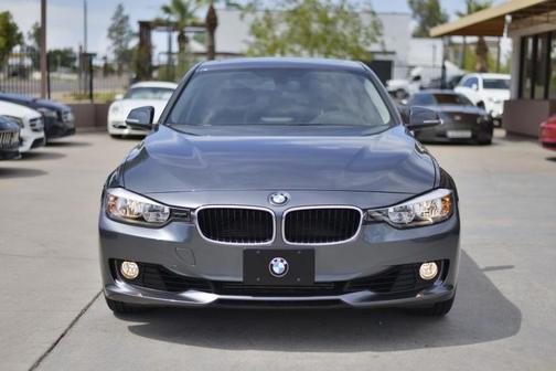 Photo 2 of 17 of 2013 BMW 328 i