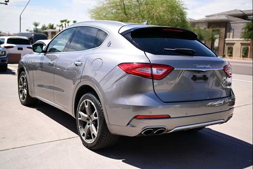 2017 Maserati Levante S