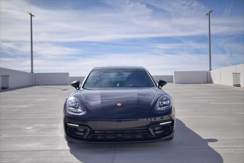 2023 Porsche Panamera Platinum Edition