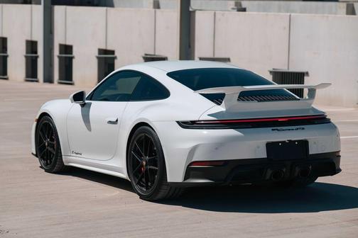 2026 Porsche 911 Carrera GTS