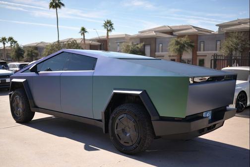 2024 Tesla Cybertruck All-Wheel Drive