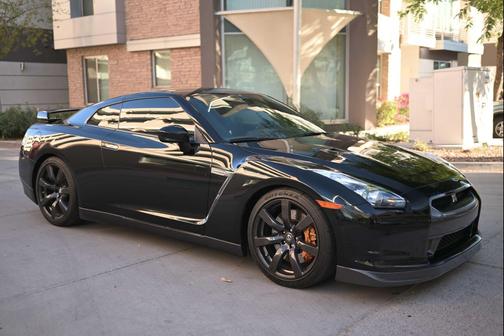 2010 Nissan GT-R Premium