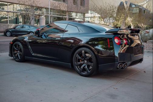 Black Obsidian 2010 Nissan GT-R Premium