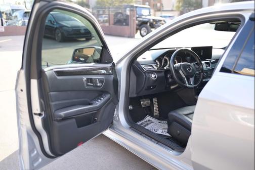 2016 Mercedes-Benz E-Class E 350 4MATIC SEDAN 4D