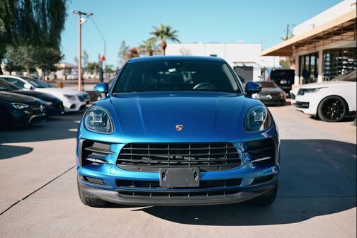 2020 Porsche Macan SPORT UTILITY 4D