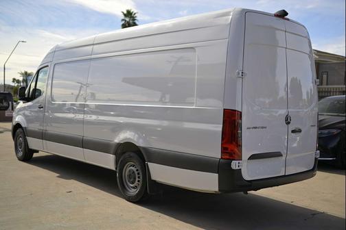 2021 Mercedes-Benz Sprinter 2500 High Roof