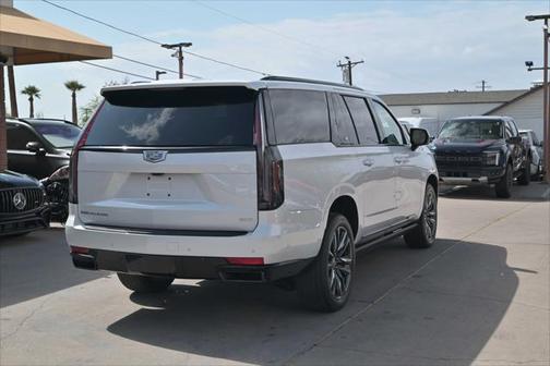 2021 Cadillac Escalade ESV Sport Platinum