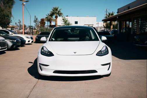 2019 Tesla Model 3 Long Range