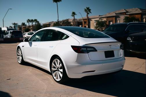 2019 Tesla Model 3 Long Range