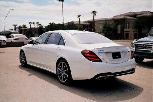 2019 Mercedes-Benz S-Class S 560 SEDAN 4D