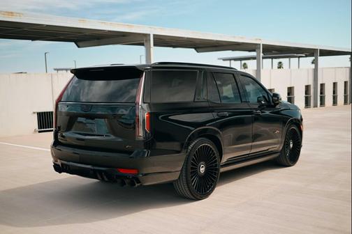 2023 Cadillac Escalade V-Series