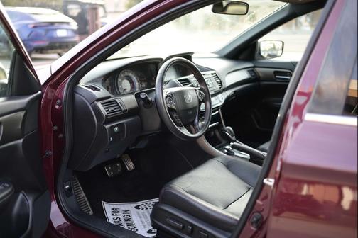 2017 Honda Accord Sport SE