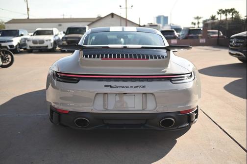 2024 Porsche 911 Carrera 4 GTS