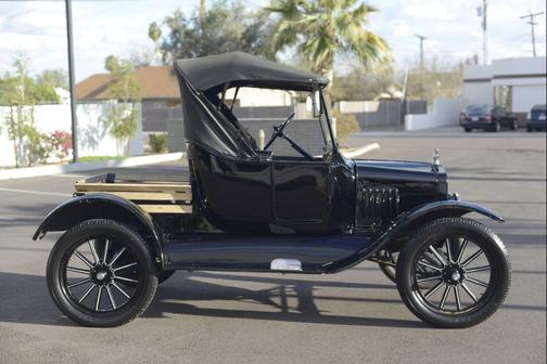 1923 Ford Model T 