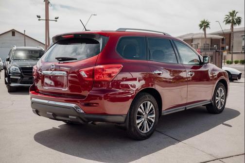 Scarlet Ember 2018 Nissan Pathfinder S