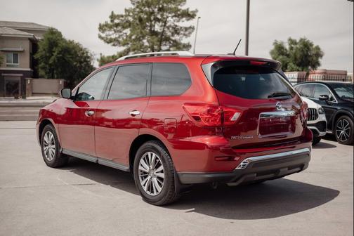 Scarlet Ember 2018 Nissan Pathfinder S