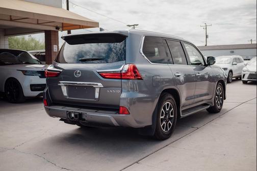 Nebula Gray Pearl 2016 Lexus LX 570 Base