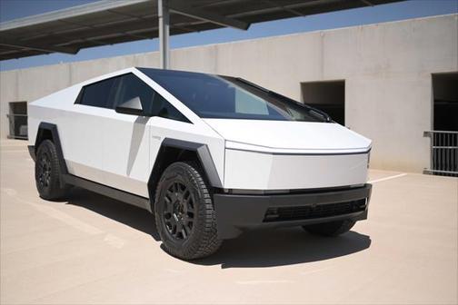 2024 Tesla Cybertruck Cyberbeast