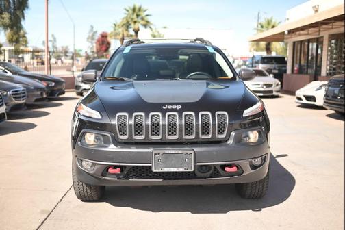 Brilliant Black Crystal Pearlcoat 2014 Jeep Cherokee Sport