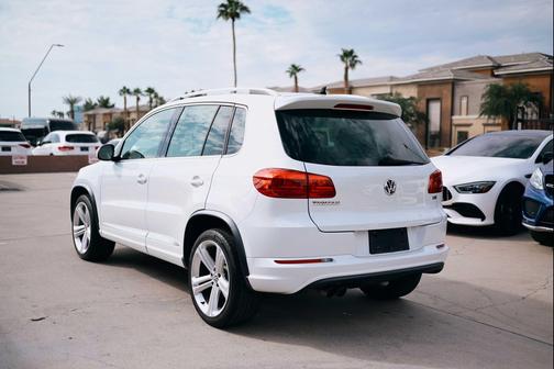 2016 Volkswagen Tiguan R-Line