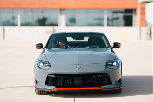 2025 Nissan Z NISMO 9-speed automatic Transmission