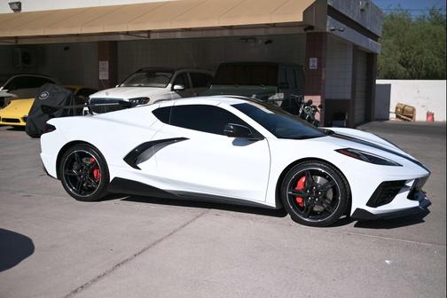 2020 Chevrolet Corvette Stingray w/2LT