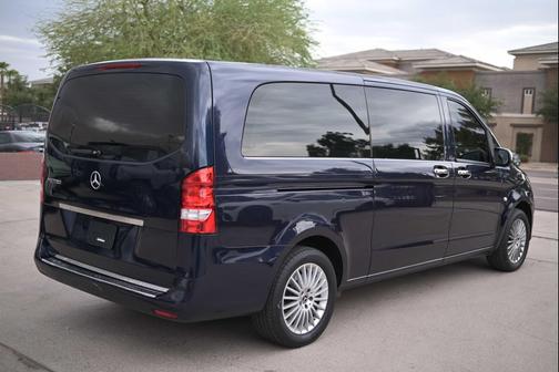 2020 Mercedes-Benz Metris Base