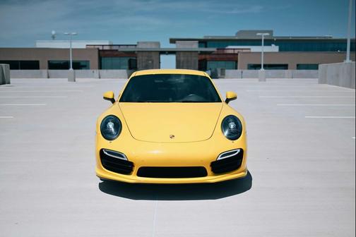 2015 Porsche 911 Turbo