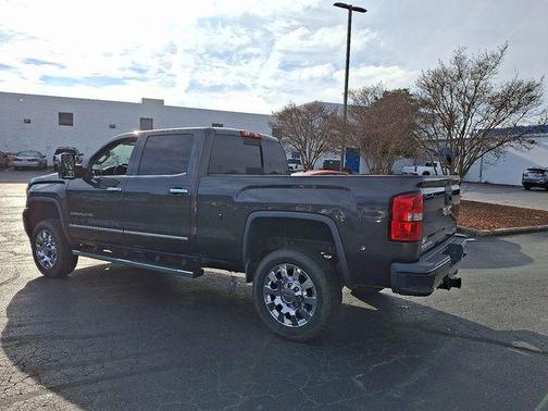 2016 GMC Sierra 2500 Denali